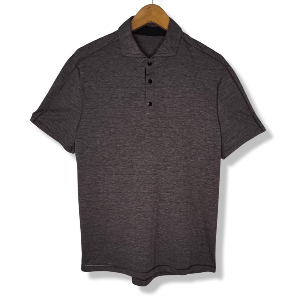lululemon - Men Polo Shirt - Large